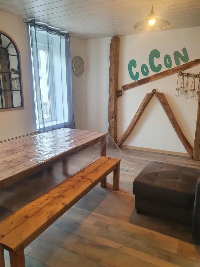 Bienvenue Chez Les Ch'Oups Le Cocoon Lägenhet La Bourboule Exteriör bild