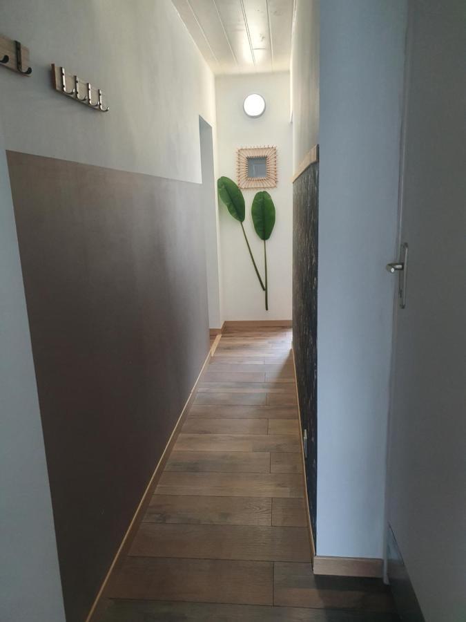 Bienvenue Chez Les Ch'Oups Le Cocoon Lägenhet La Bourboule Exteriör bild